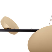 Afbeelding in Gallery-weergave laden, LED Hanglamp "Tessa" Almond – H 150 cm, L 110 cm – Metaal in Frosted Almond (Pantone 481 C) met zwart en wit kunststof